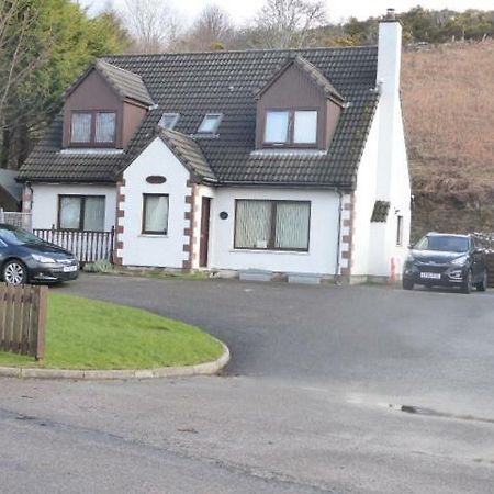 Dacama House Panzió Ullapool Kültér fotó