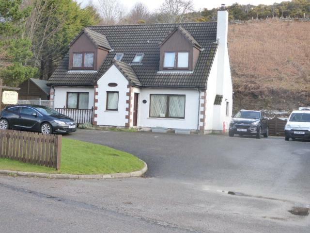 Dacama House Panzió Ullapool Kültér fotó
